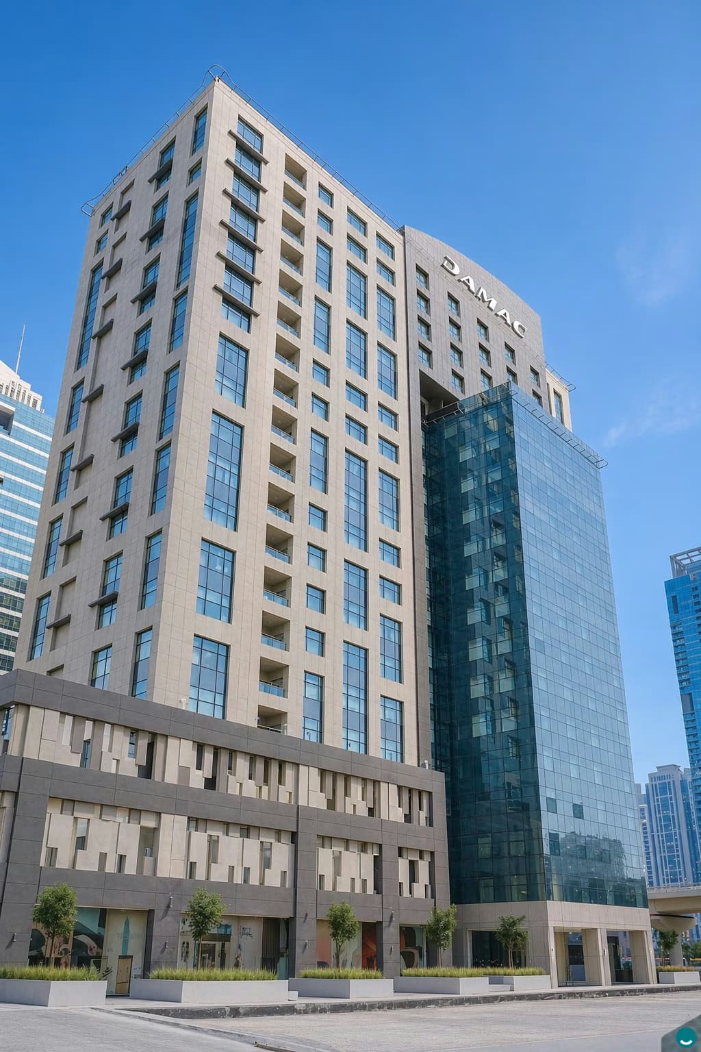 Damac Maison Cour Jardin