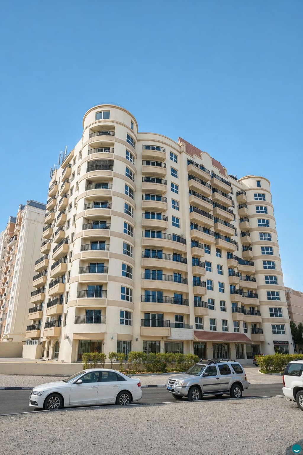 Universal Apartments