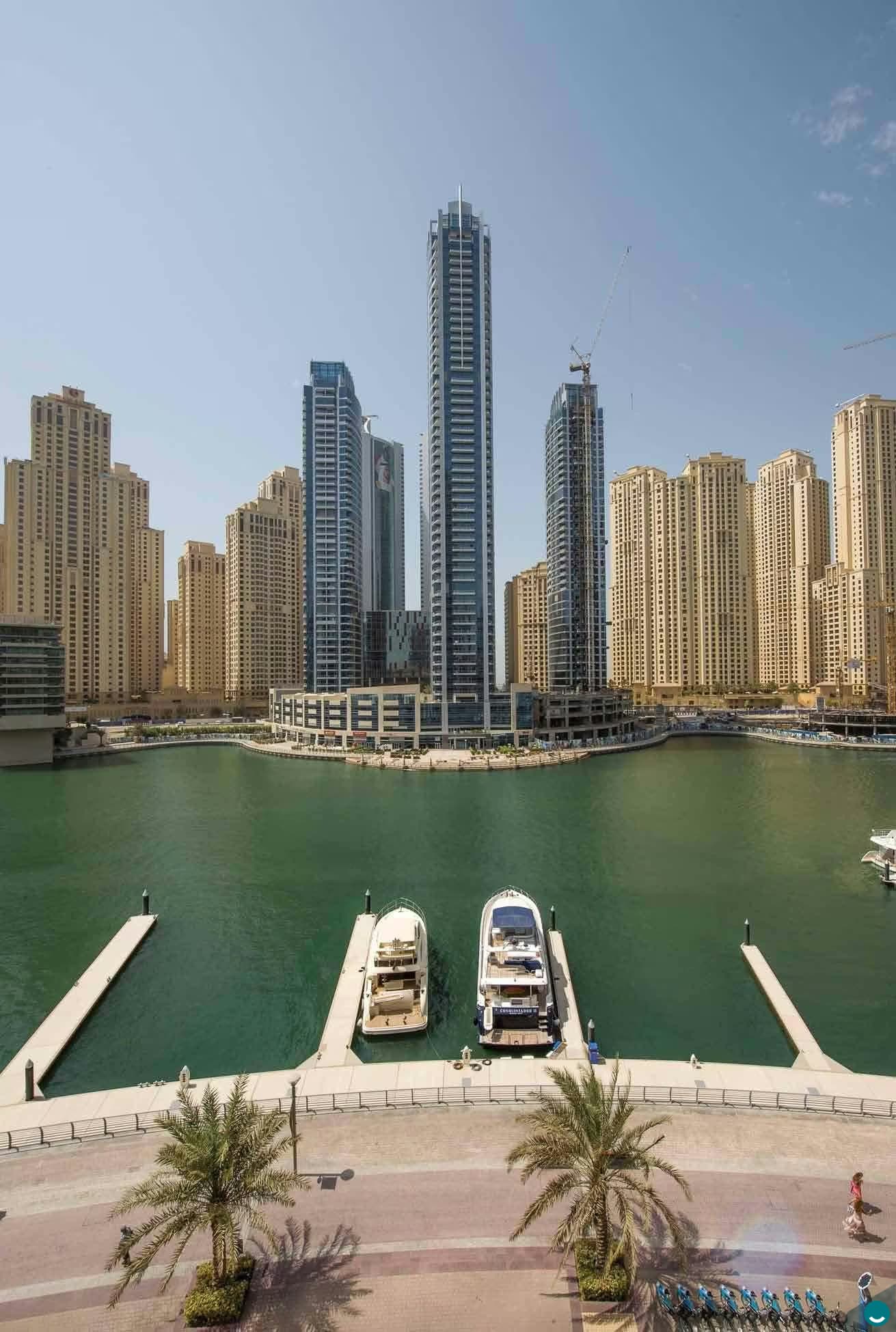 Marina Gate 1