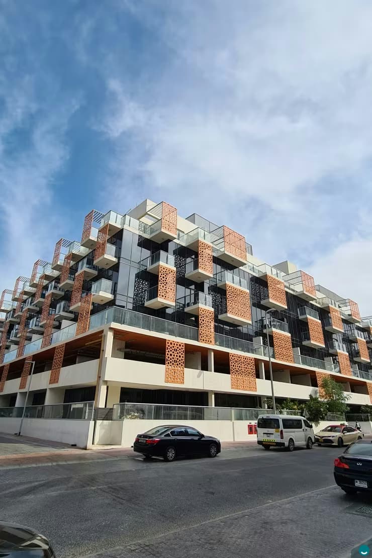 National Bonds Residence